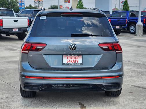 2023 Volkswagen Tiguan 2.0T SE R-Line Black