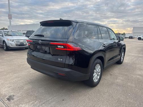 2025 Toyota Grand Highlander XLE