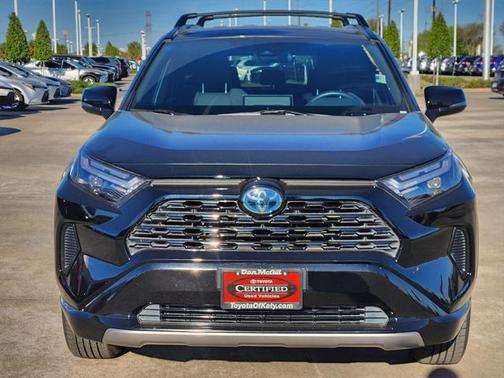 2024 Toyota RAV4 Hybrid SE