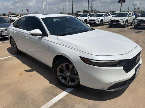 Platinum White Pearl 2024 Honda Accord EX