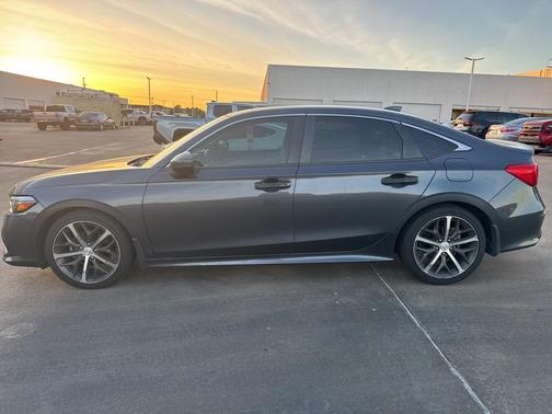 2022 Honda Civic Touring