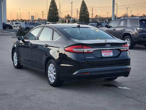 2018 Ford Fusion S