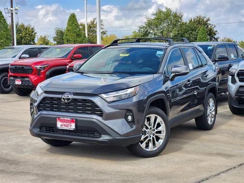 2025 Toyota RAV4 XLE Premium