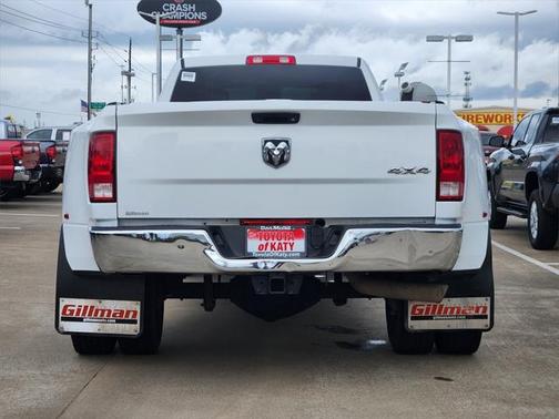 2018 RAM 3500 Tradesman Crew Cab 4x4 8' Box