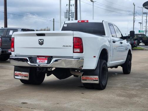 2018 RAM 3500 Tradesman Crew Cab 4x4 8' Box