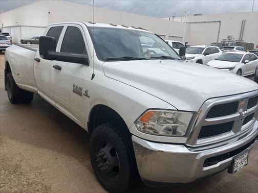 2018 RAM 3500 Tradesman Crew Cab 4x4 8' Box