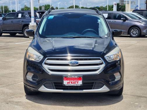 Shadow Black 2018 Ford Escape SE