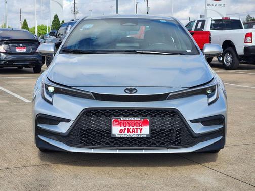 Classic Silver 2025 Toyota Corolla SE