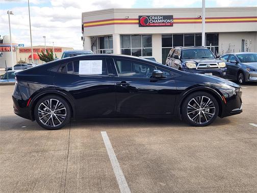 2024 Toyota Prius XLE