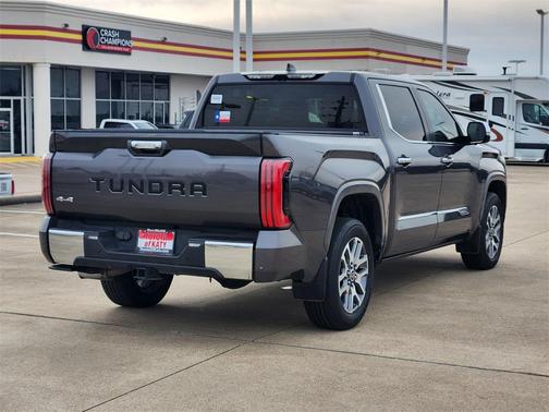 2024 Toyota Tundra Hybrid 1794 Edition