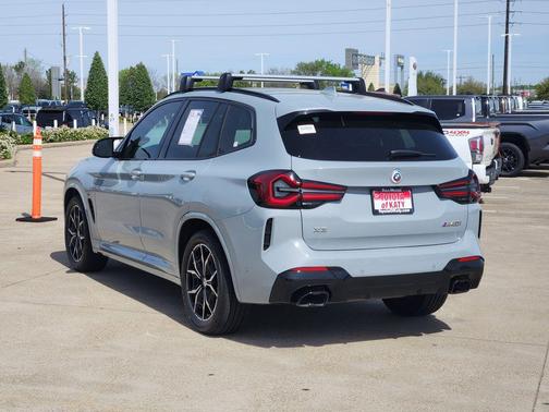 2023 BMW X3 M40i