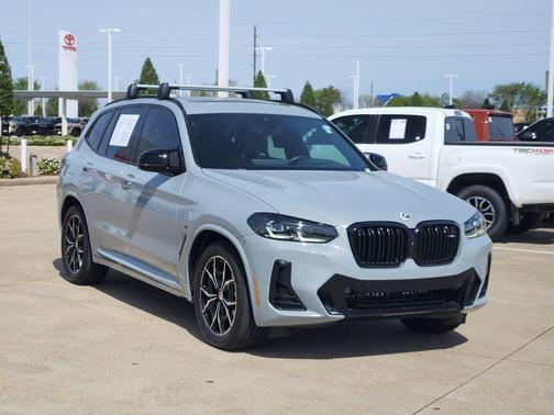 2023 BMW X3 M40i