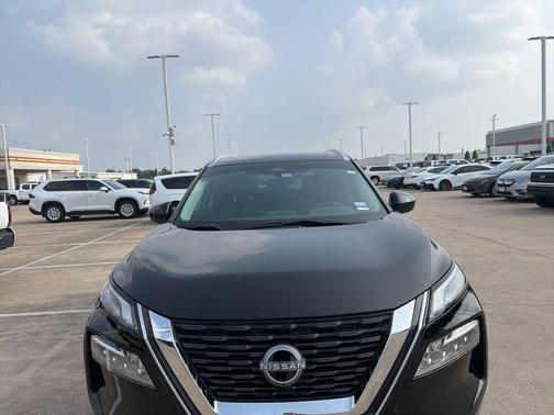 Super Black 2023 Nissan Rogue SV