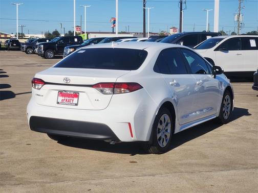 2026 Toyota Corolla LE