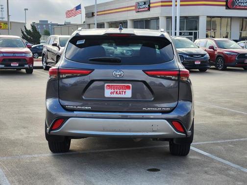 2020 Toyota Highlander Platinum