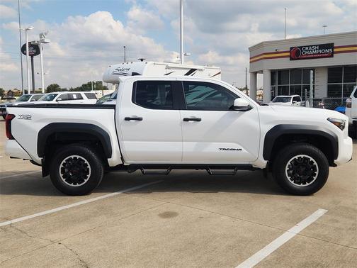 2024 Toyota Tacoma TRD Off Road