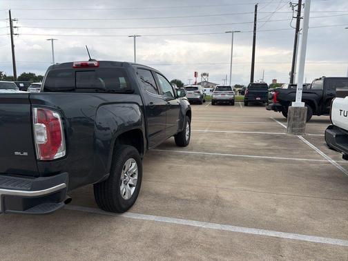 Dark Slate Metallic 2017 GMC Canyon SLE