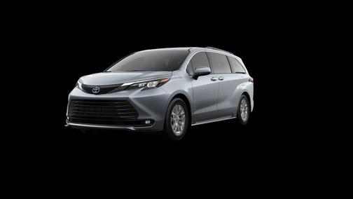2025 Toyota Sienna XLE