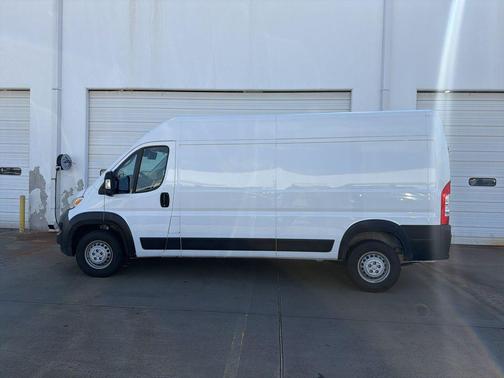 2025 RAM ProMaster 2500 Tradesman