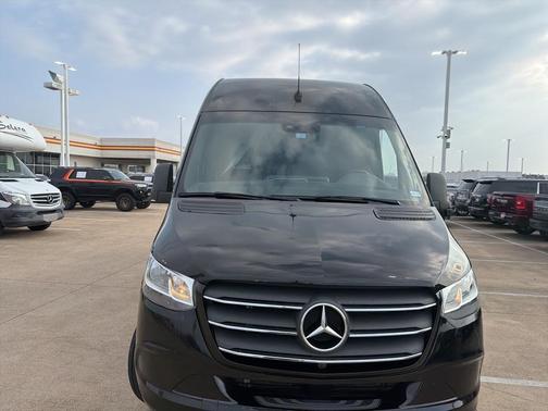2024 Mercedes-Benz Sprinter 2500 High Roof