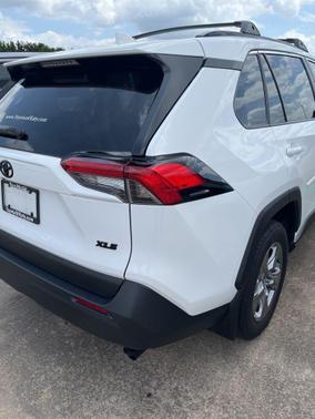 Ice 2025 Toyota RAV4 XLE