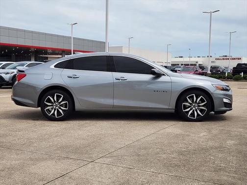 2024 Chevrolet Malibu FWD RS