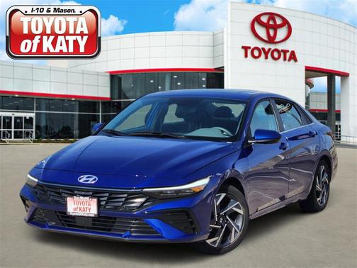 2025 Hyundai ELANTRA SEL