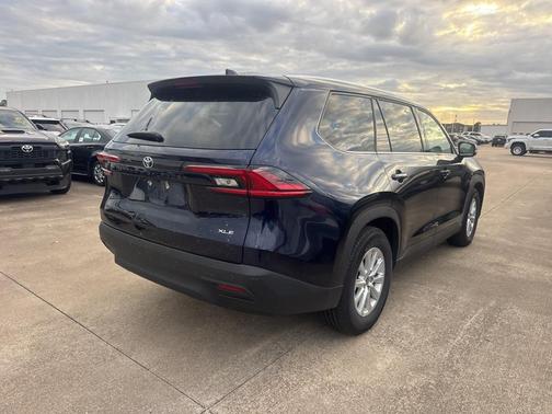 2025 Toyota Grand Highlander XLE