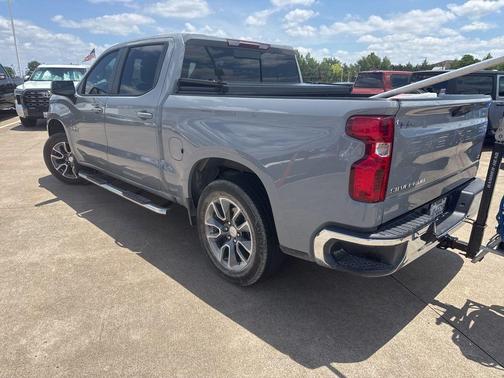 Slate Gray Metallic 2024 Chevrolet Silverado 1500 LT