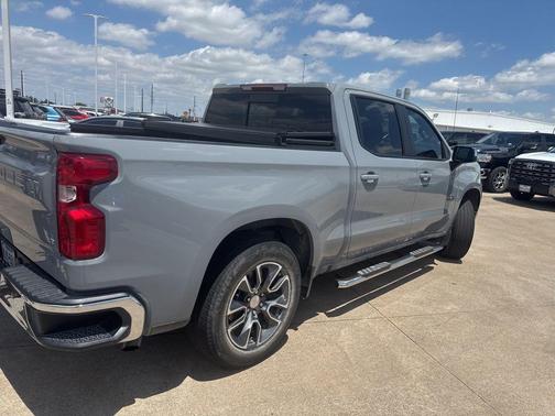 Slate Gray Metallic 2024 Chevrolet Silverado 1500 LT