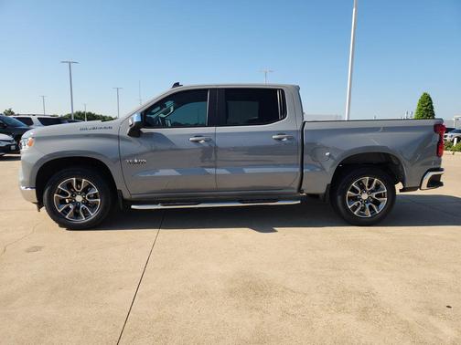 Slate Gray Metallic 2024 Chevrolet Silverado 1500 LT