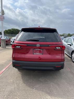 Pearl 2026 Toyota Grand Highlander XLE