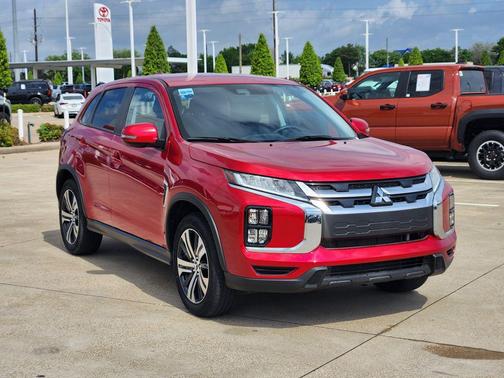 2025 Mitsubishi Outlander Sport SE