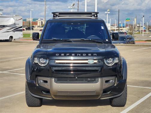 2022 Land Rover Defender 110 X-Dynamic SE