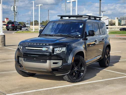 2022 Land Rover Defender 110 X-Dynamic SE