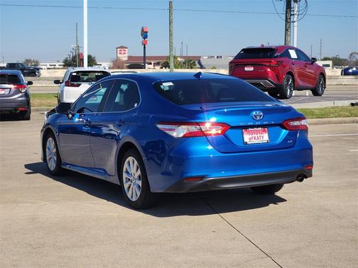 2019 Toyota Camry LE