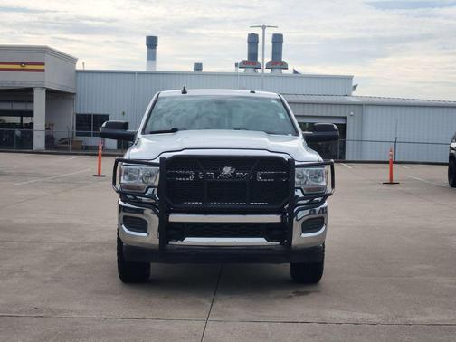 Bright White Clearcoat 2021 RAM 2500 Tradesman Crew Cab 4x4 6'4' Box