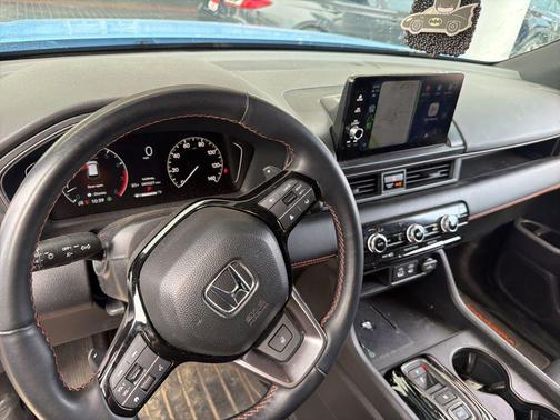 Diffused Sky Pearl 2023 Honda Pilot AWD TrailSport