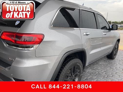 Photo 5 of 15 of 2019 Jeep Grand Cherokee Limited