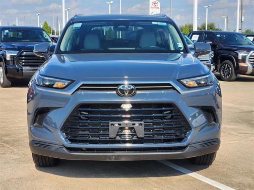 2025 Toyota Grand Highlander XLE