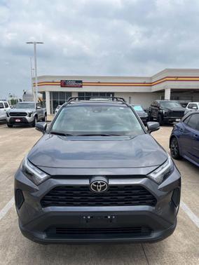 Magnetic Gray 2025 Toyota RAV4 XLE