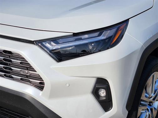 2025 Toyota RAV4 Limited