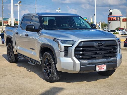 2023 Toyota Tundra SR5