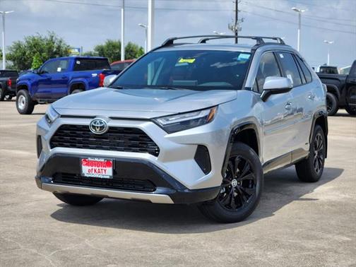 2025 Toyota RAV4 Hybrid SE