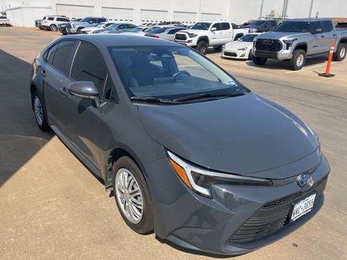 2024 Toyota Corolla Hybrid LE