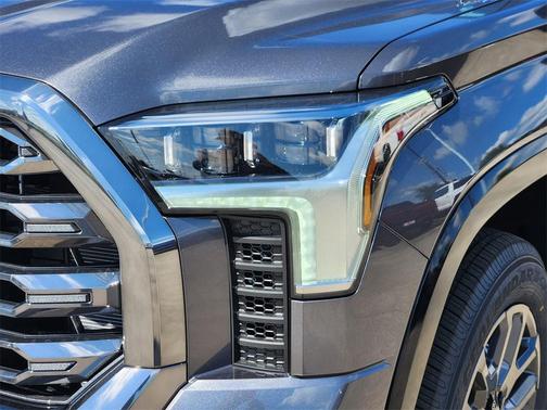 2026 Toyota Tundra Hybrid Platinum