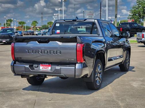 2026 Toyota Tundra Hybrid Platinum