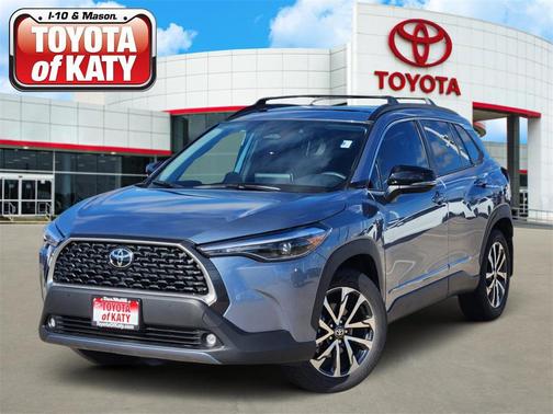 2025 Toyota Corolla Cross XLE