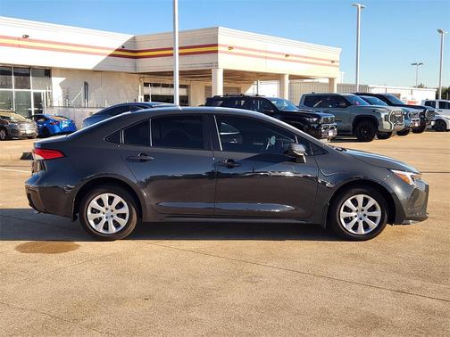 2024 Toyota Corolla Hybrid LE