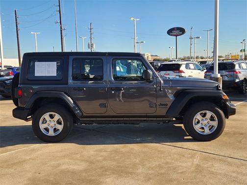 2022 Jeep Wrangler Unlimited Sport